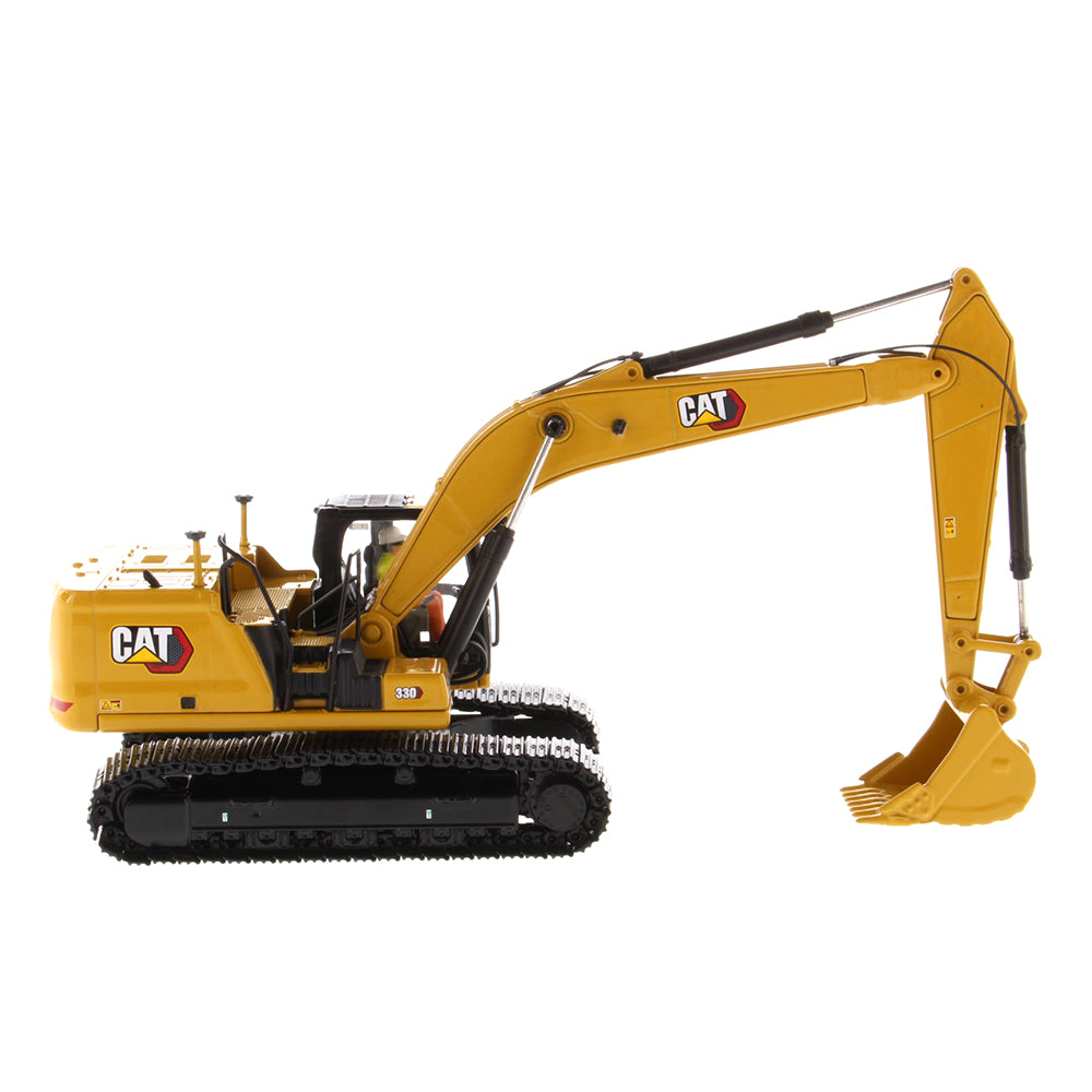 85657 – CAT 1:50スケール 新品未使用 1/50 CAT Caterpillar 323 Excavator w/ Operator, High Line Diecast