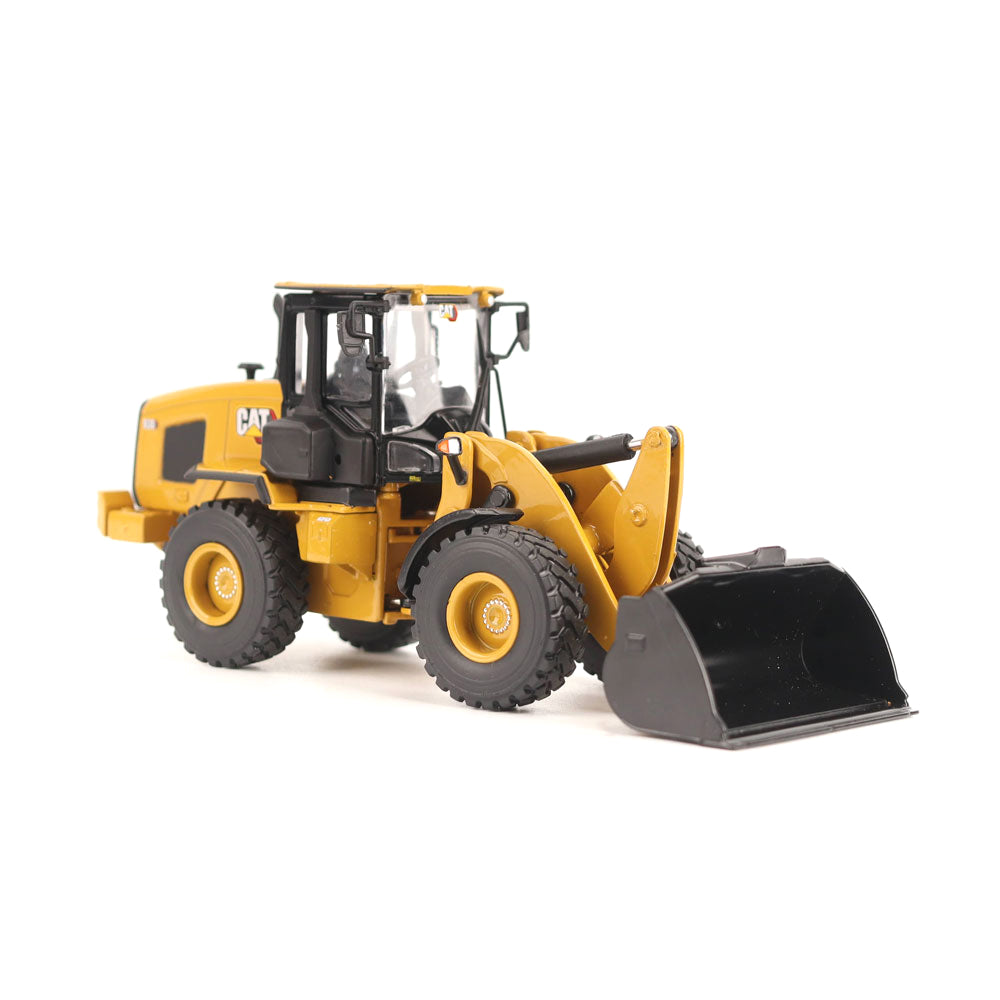 Diecast Masters 85779 Cat 930 Wheel Loader 1:50 – DieCastEurope