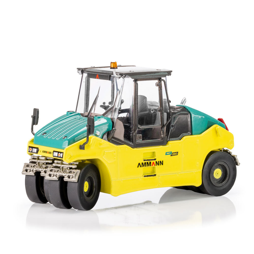 USK scalemodels 31016 ammann art280 pneumatic roller 1:50 1