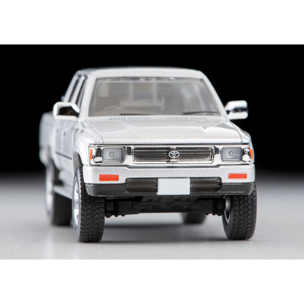 
                  
                    Tomica Limited Vintage Neo LV-N256c Toyota Hilux 4WD Pickup DoubleCab SSR 1991 1:64
                  
                