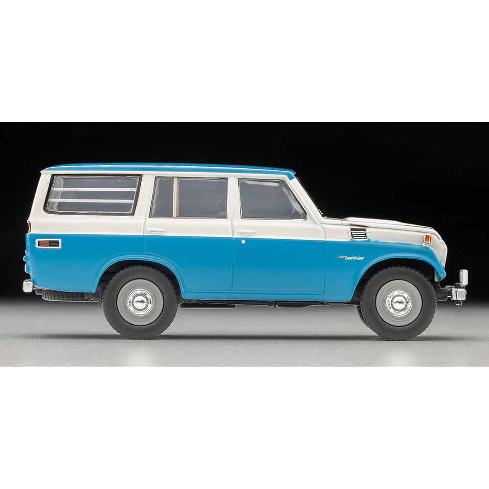 
                  
                    Tomica Limited Vintage LV-104d Toyota Landcruiser FJ56V 1:64
                  
                