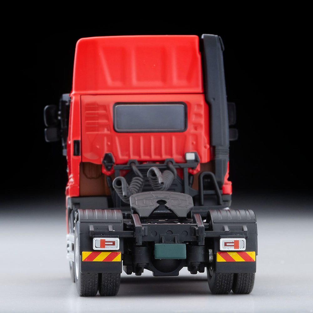 
                  
                    Tomica Limited Vintage Neo LV-N292d Hino Profia mit Auflieger & 40ft Container ONE 1:64
                  
                
