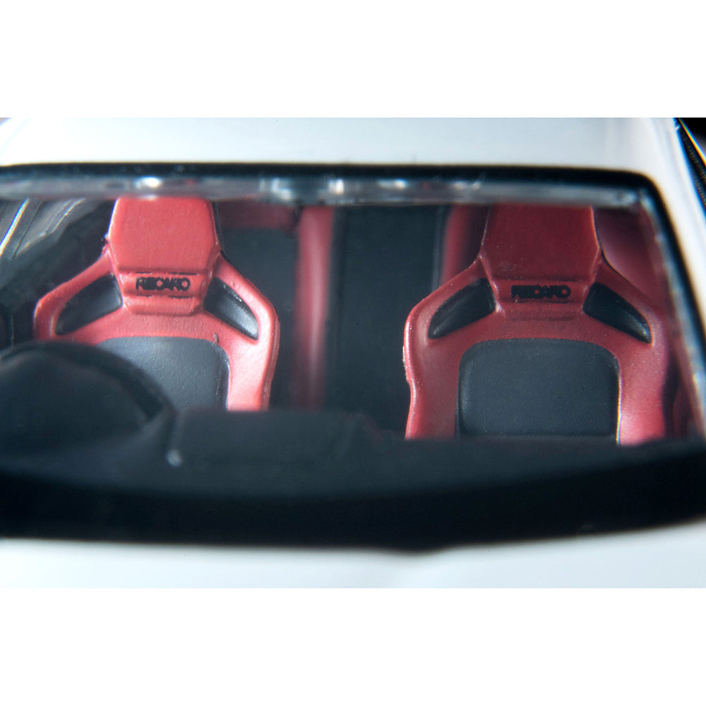 
                  
                    Tomica Limited Vintage Neo LV-N314e Mazda RX-8 Spirit R 2012 1:64
                  
                