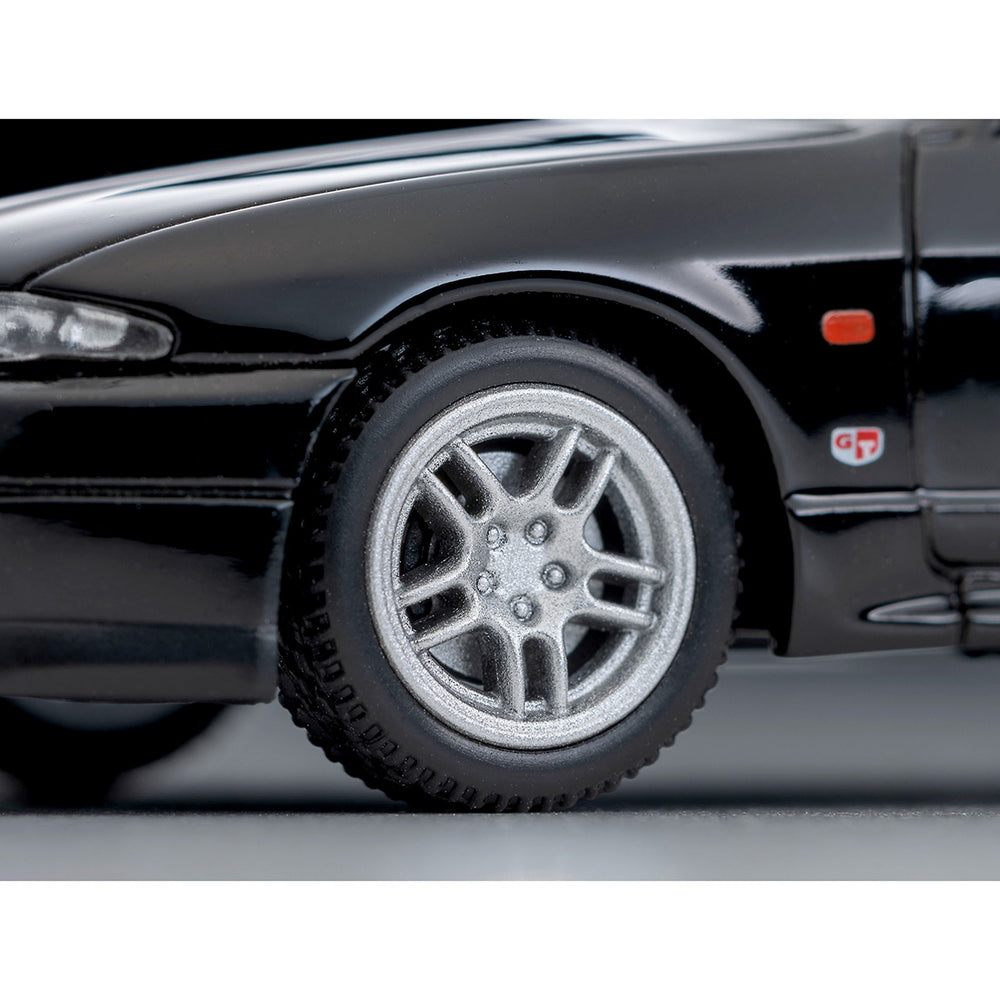 
                  
                    Tomica Limited Vintage Neo LV-N308d Nissan Skyline GT-R V-spec 1995 1:64
                  
                