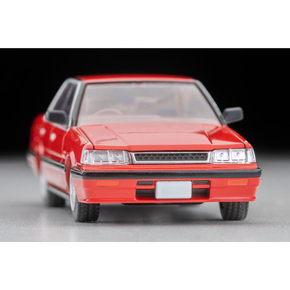 
                  
                    Tomica Limited Vintage Neo LV-N352a Nissan Skyline 4 Door 1800 Passage 1987 1:64
                  
                