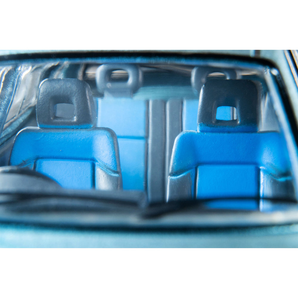 
                  
                    Tomica Limited Vintage Neo LV-N354b Toyota RAV4L V 1995 1:64
                  
                
