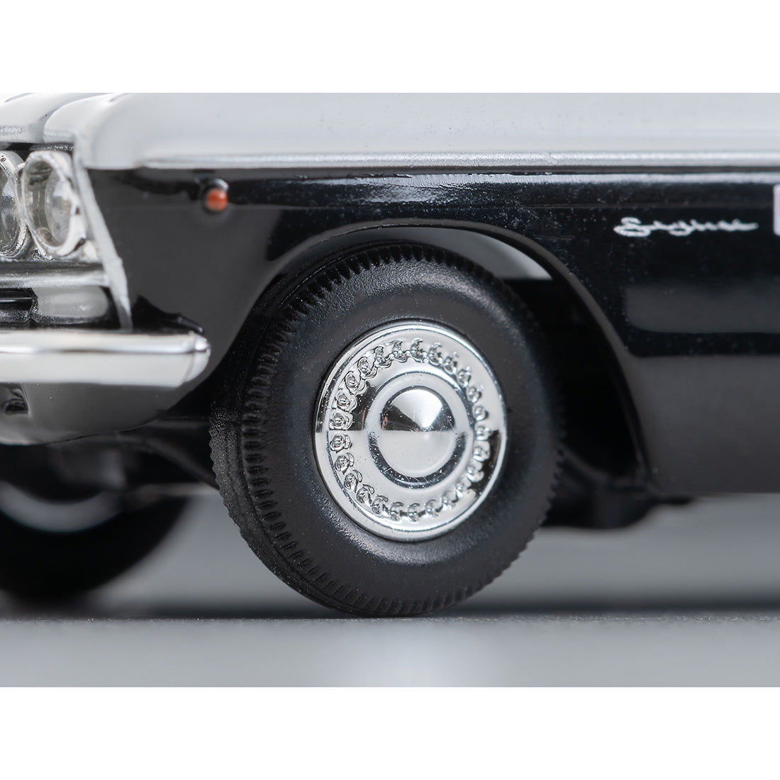 Tomica 336587 LV-218a Prince Skyline 2000GT Police Tokyo MPD 1:64