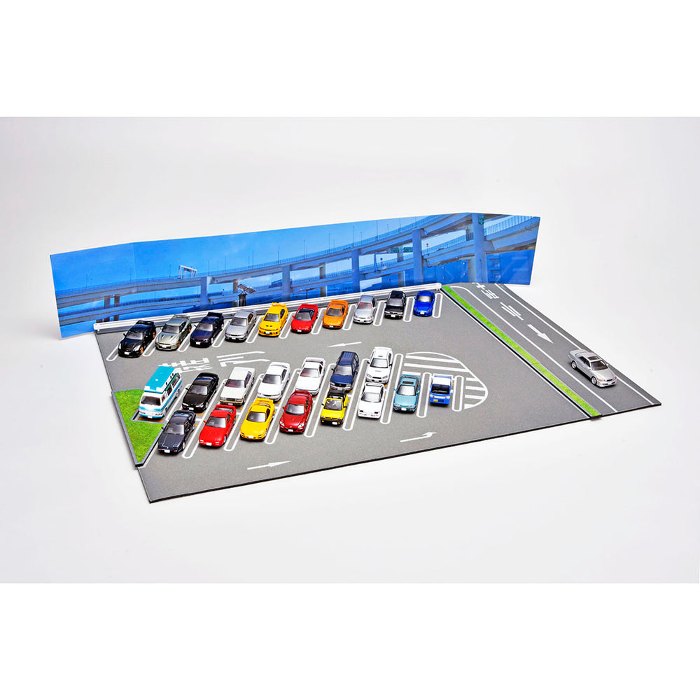 
                  
                    Tomica Tomicarama 13a Daikoku Parkplatz Matte B & Toyota Chaser 2.5 Tourer V 1998
                  
                