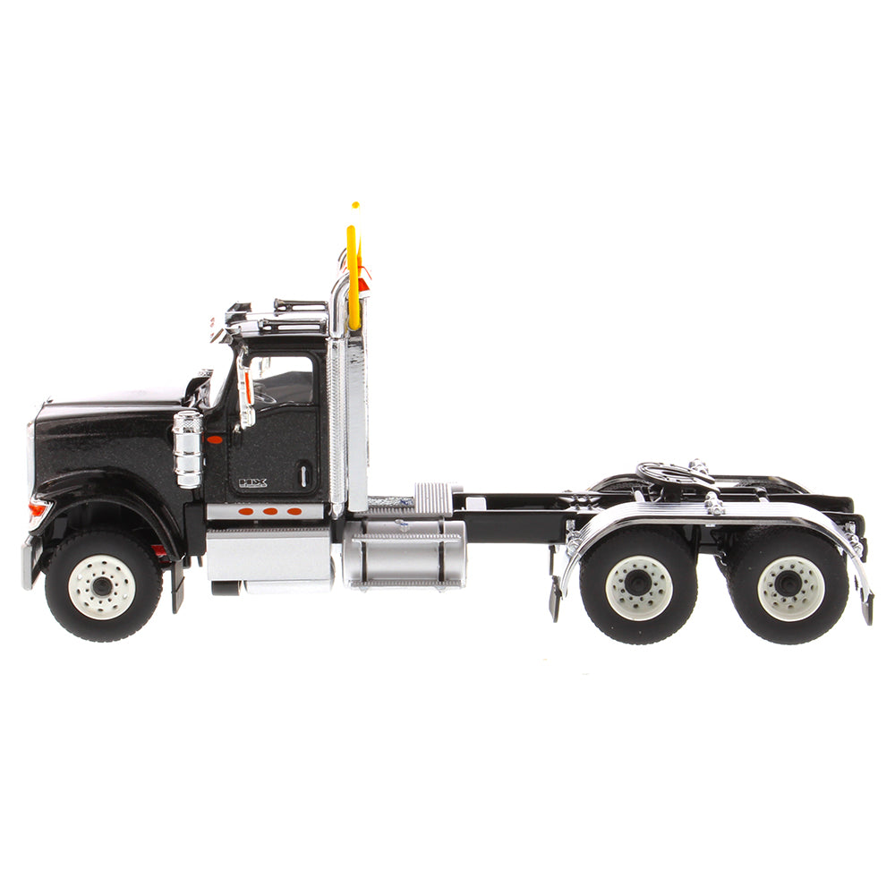 
                  
                    Diecast Masters 71003 lkw international hx520 doppelachse schwarz 1:50 7
                  
                