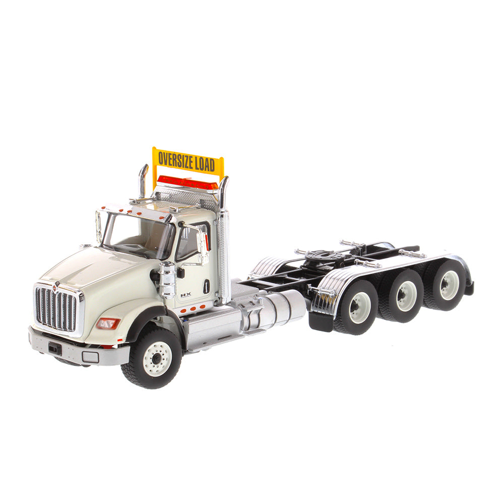 
                  
                    Diecast Masters 71007 lkw international hx620 dreifachachse weiss 1:50 8
                  
                