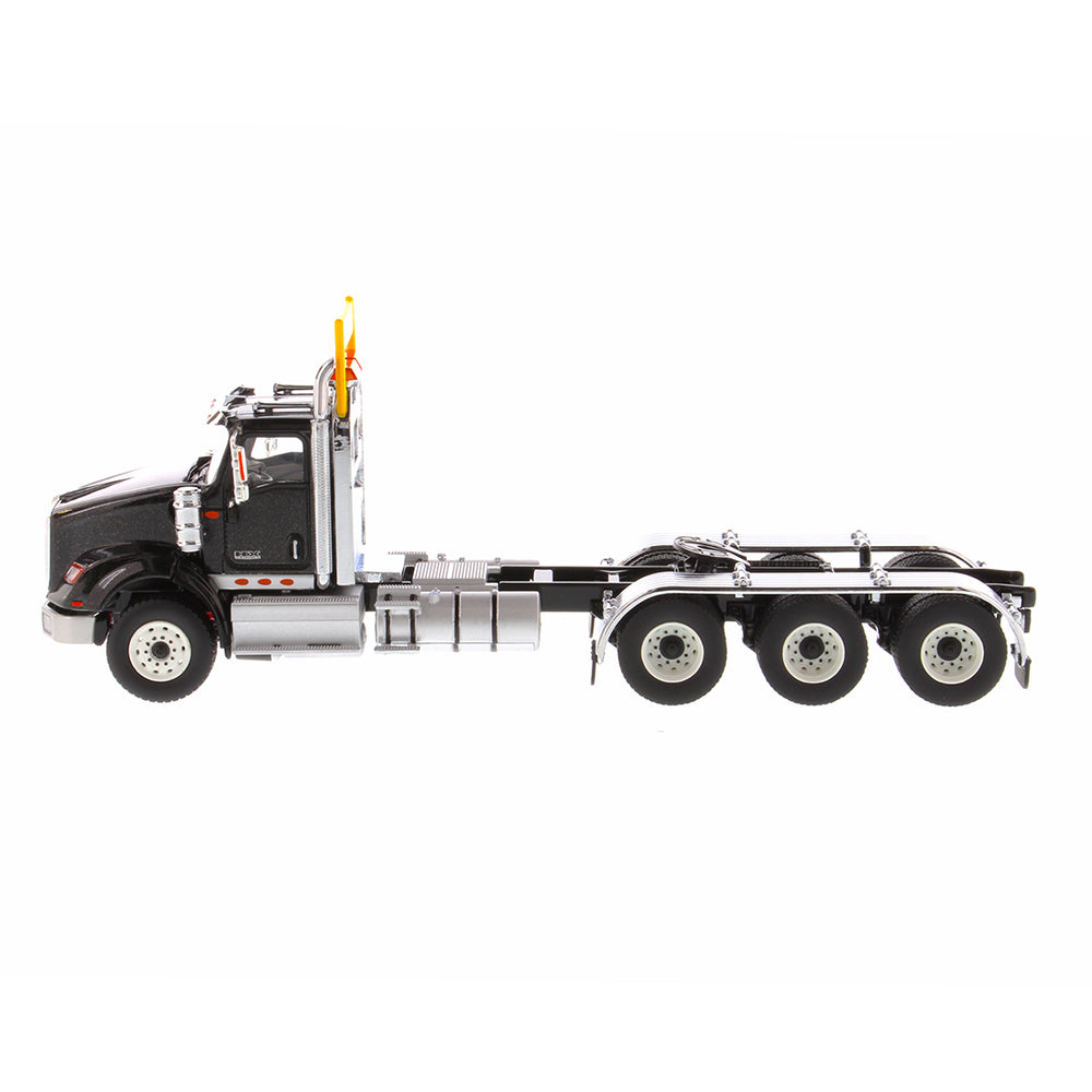 
                  
                    Diecast Masters 71009 LKW International HX620
                  
                