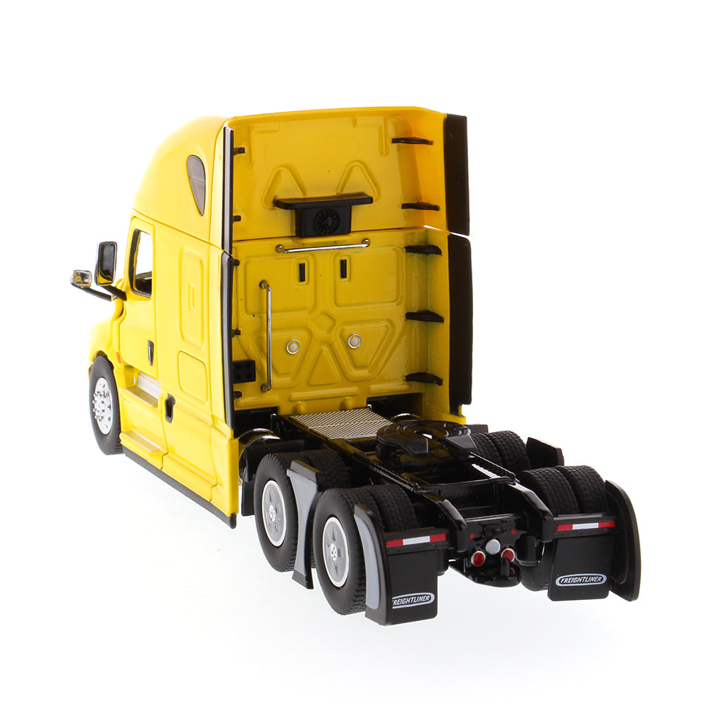 
                  
                    Diecast Masters 71031 lkw freightliner new cascadia yellow 1:50 17
                  
                