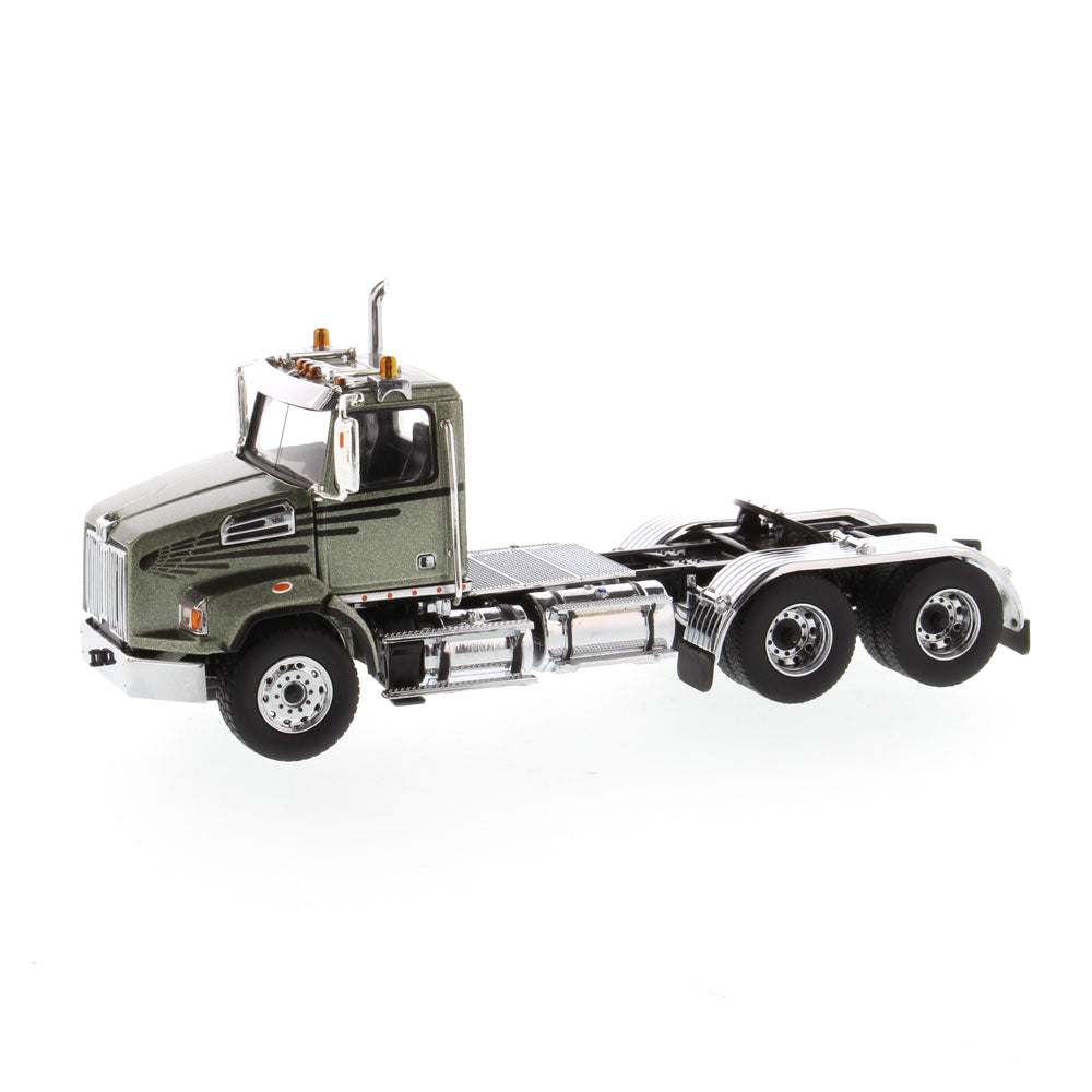 Diecast Masters 71038 lkw western star 4700 sb tandem truck olive green 1:50 1