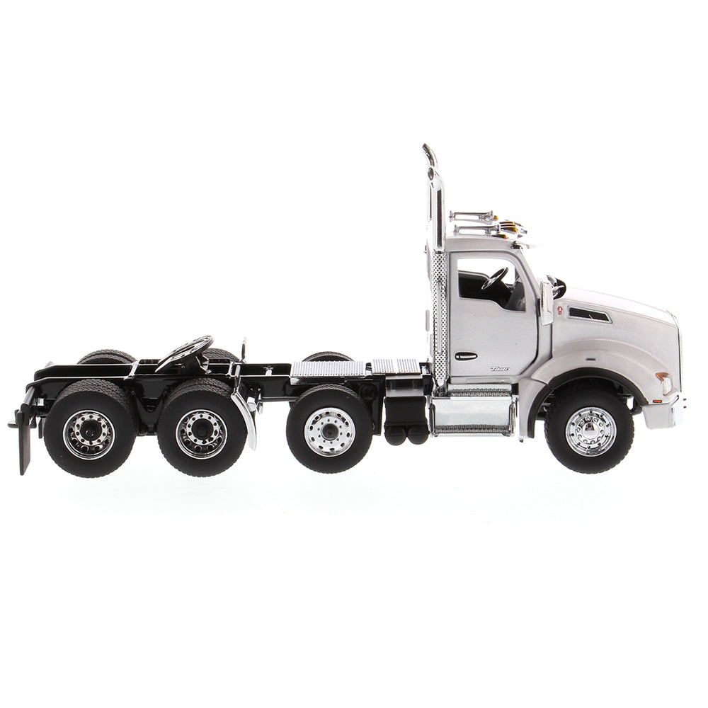 
                  
                    Diecast Masters 71058 Kenworth
                  
                