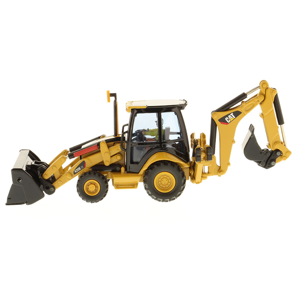 
                  
                    Diecast Masters 85143c cat 420e seitenlader pivot 1:50 4
                  
                