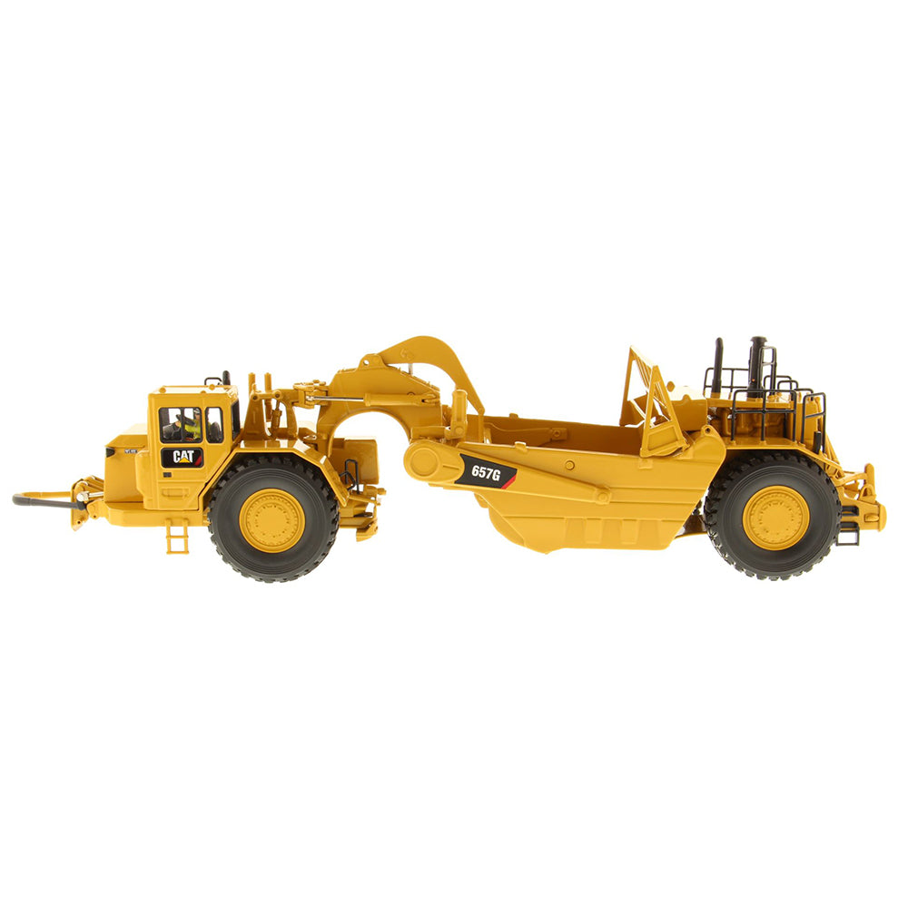 Diecast Masters 85175c Cat 657G Wheel Scraper 1:50 – DieCastEurope