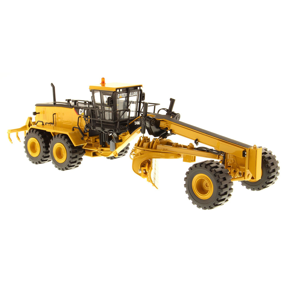 
                  
                    Diecast Masters 85264c cat 24m strassenhobel 1:50 3
                  
                