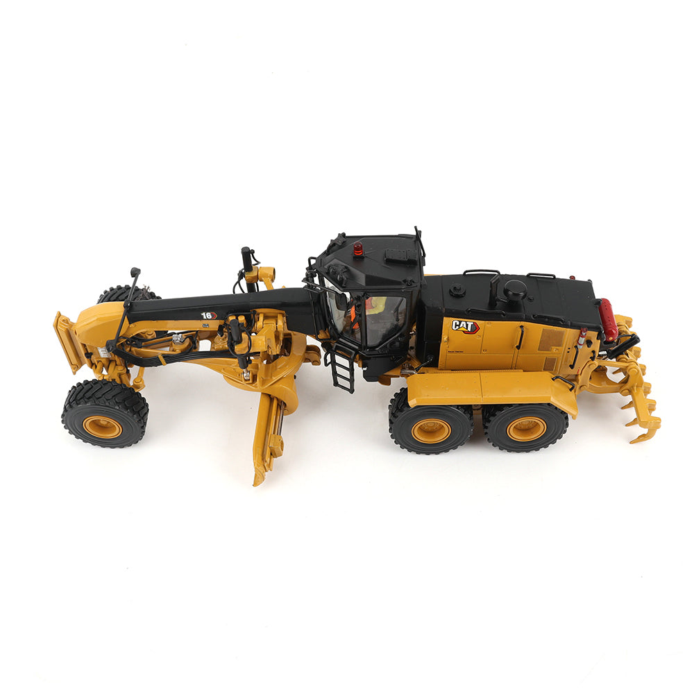 
                  
                    Diecast Masters 85507 cat 16m3 strassenhobel 1:50 12
                  
                