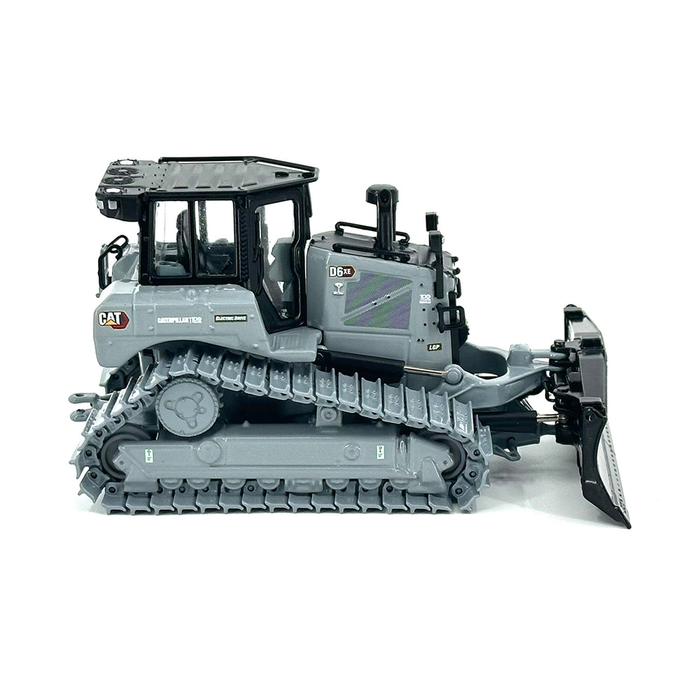 
                  
                    Diecast Masters 85554BGC Cat D6 Dozer Centennial grey
                  
                