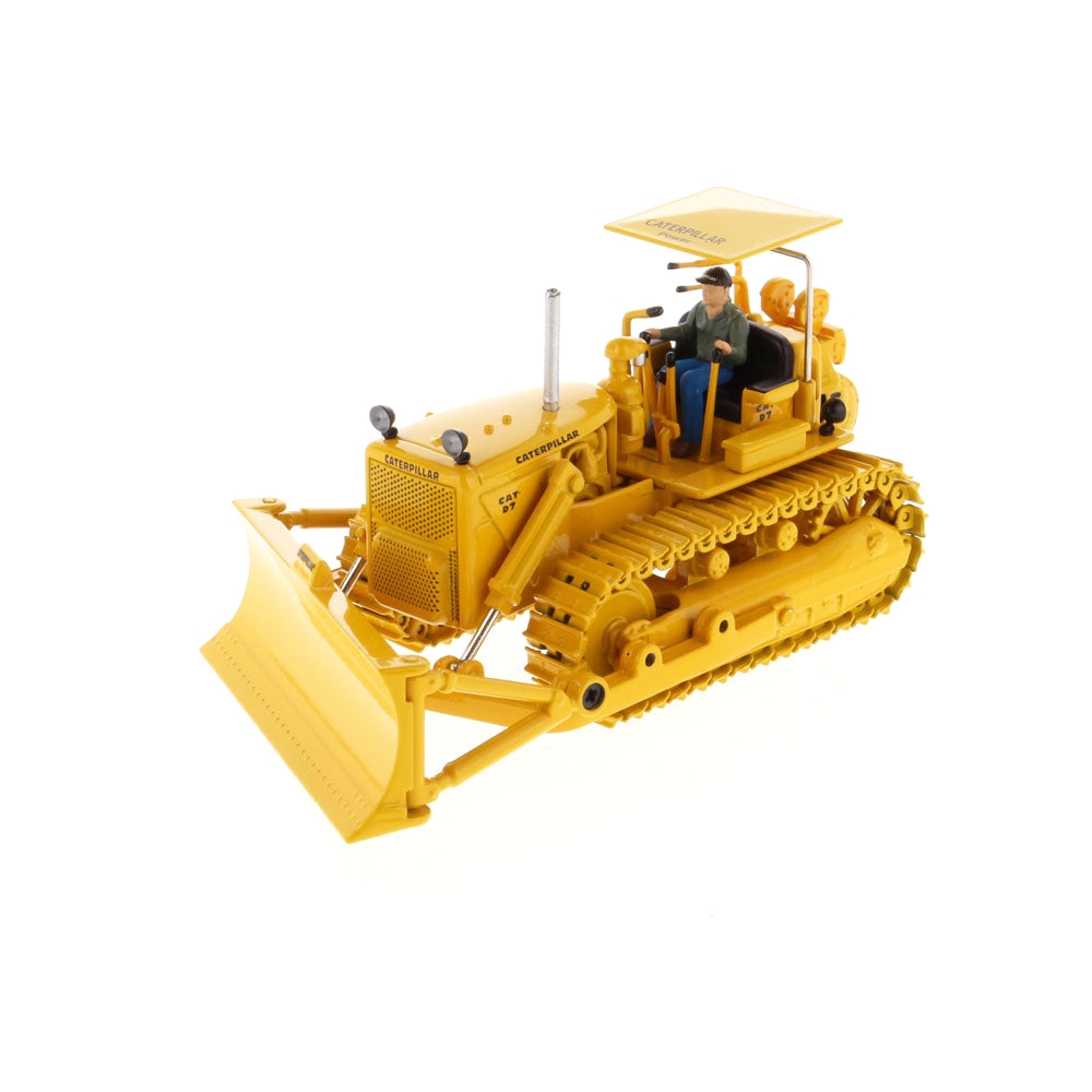 Diecast Masters 85577 cat d7c bulldozer 1:50 1