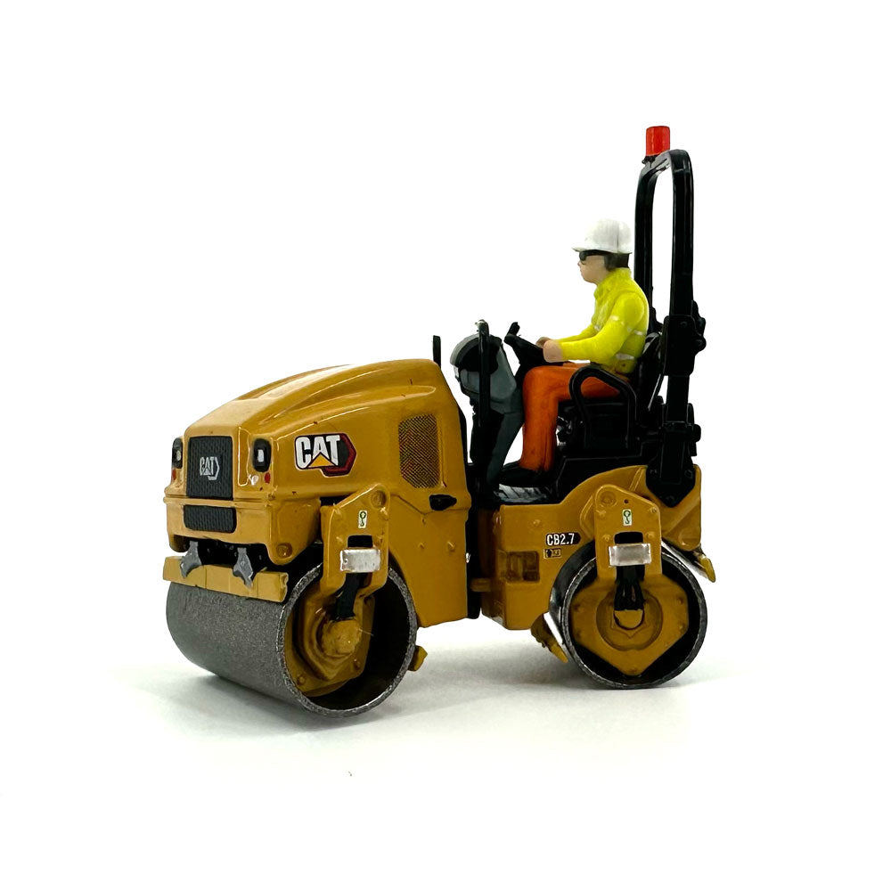Diecast Masters 85593 cat cb 2 7 utility compactor 1:50 1