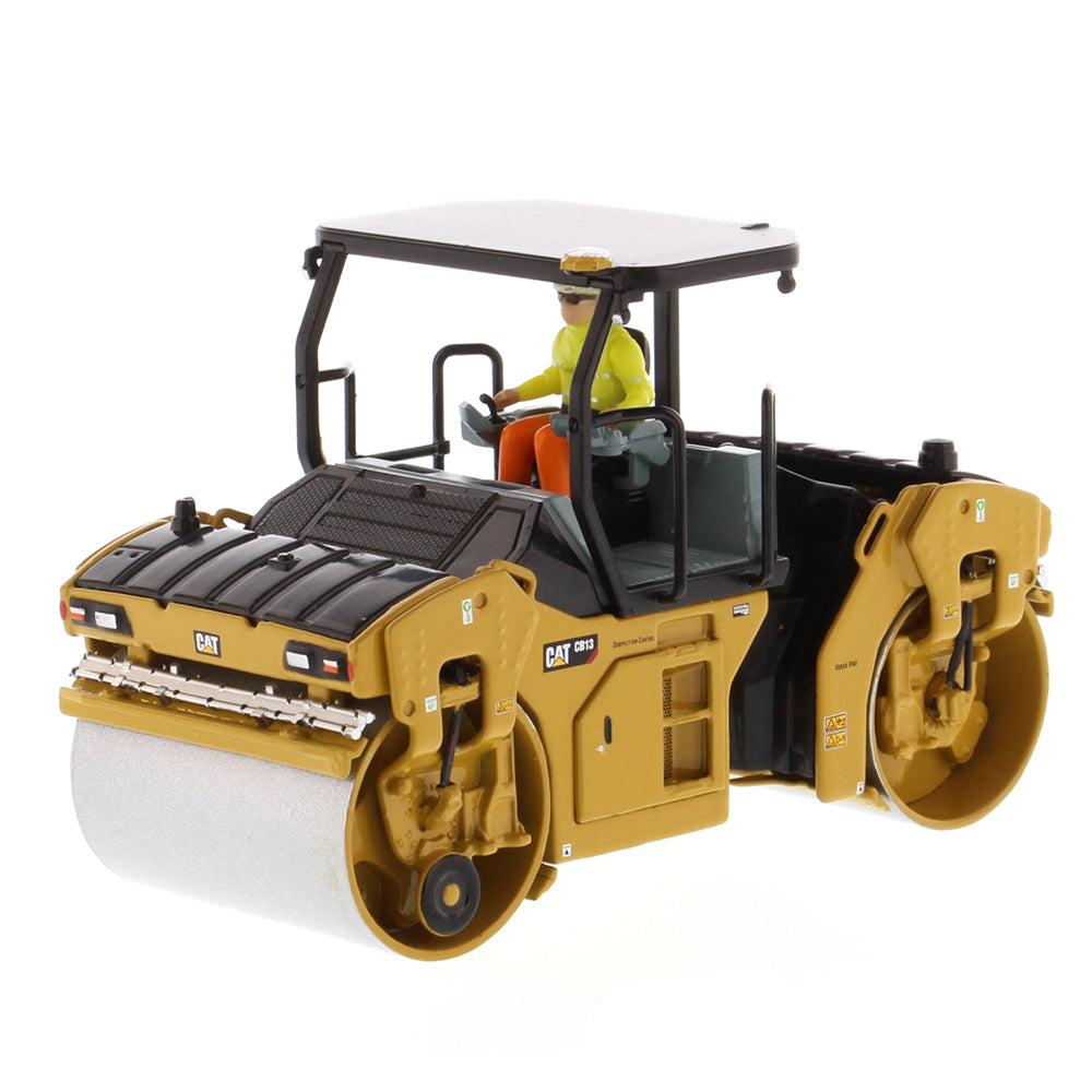 Diecast Masters 85594 cat cb 13 tandem vibratory roller with rops 1:50 1