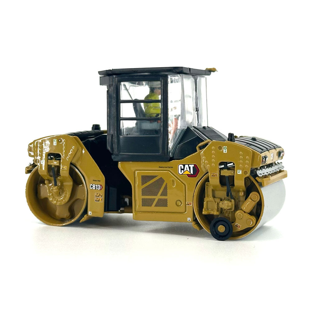 Diecast Masters 85595 cat cb 13 vibrations strassenwalze mit fuhrerhaus 1:50 1