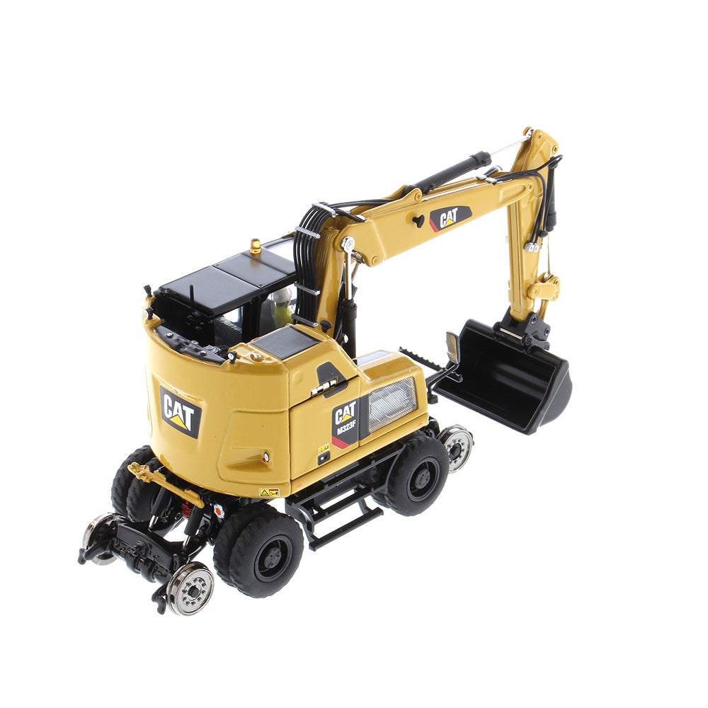 
                  
                    Diecast Masters 85662 cat m323f zwei wege bagger cat gelb 1:50 97
                  
                