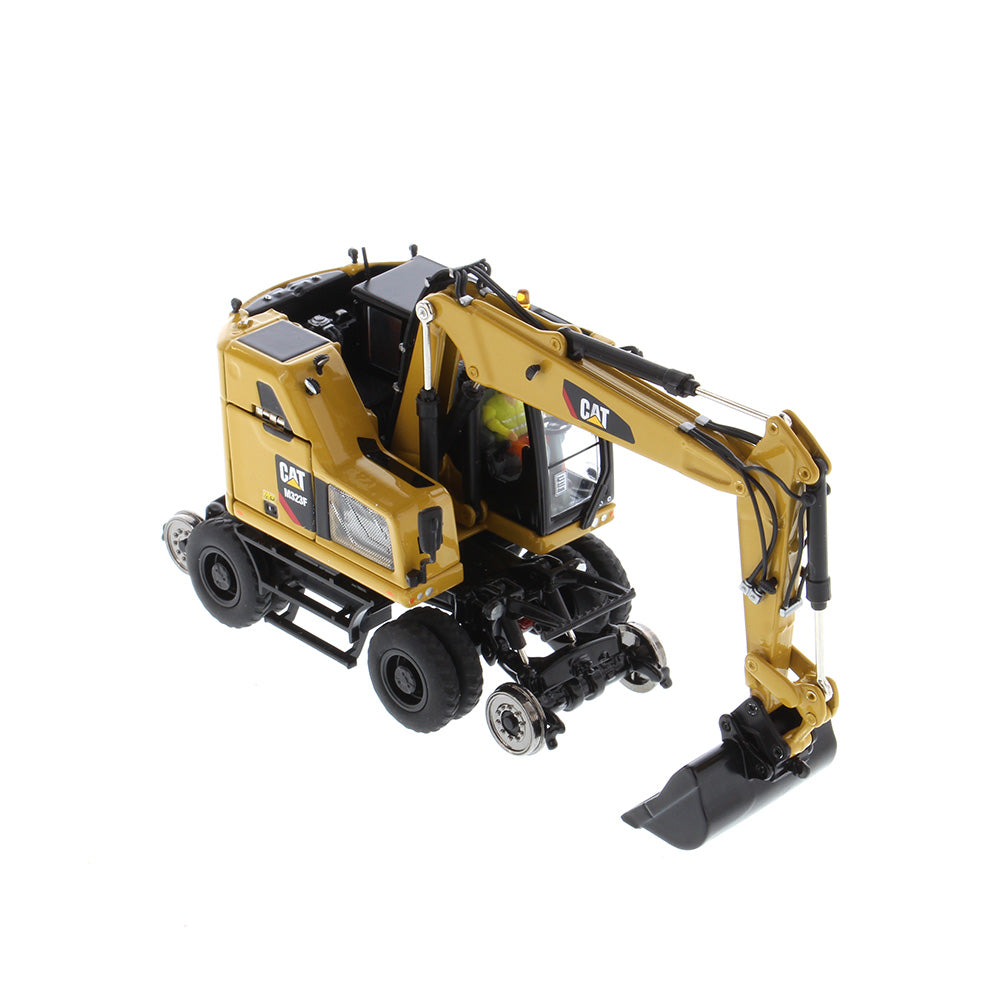 
                  
                    Diecast Masters 85662 cat m323f zwei wege bagger cat gelb 1:50 101
                  
                