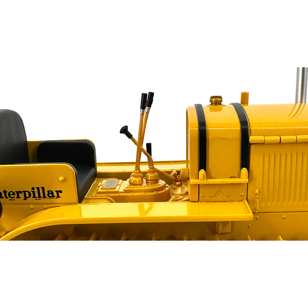 
                  
                    Diecast Masters 85679 cat 25 tractor 1:16 9
                  
                