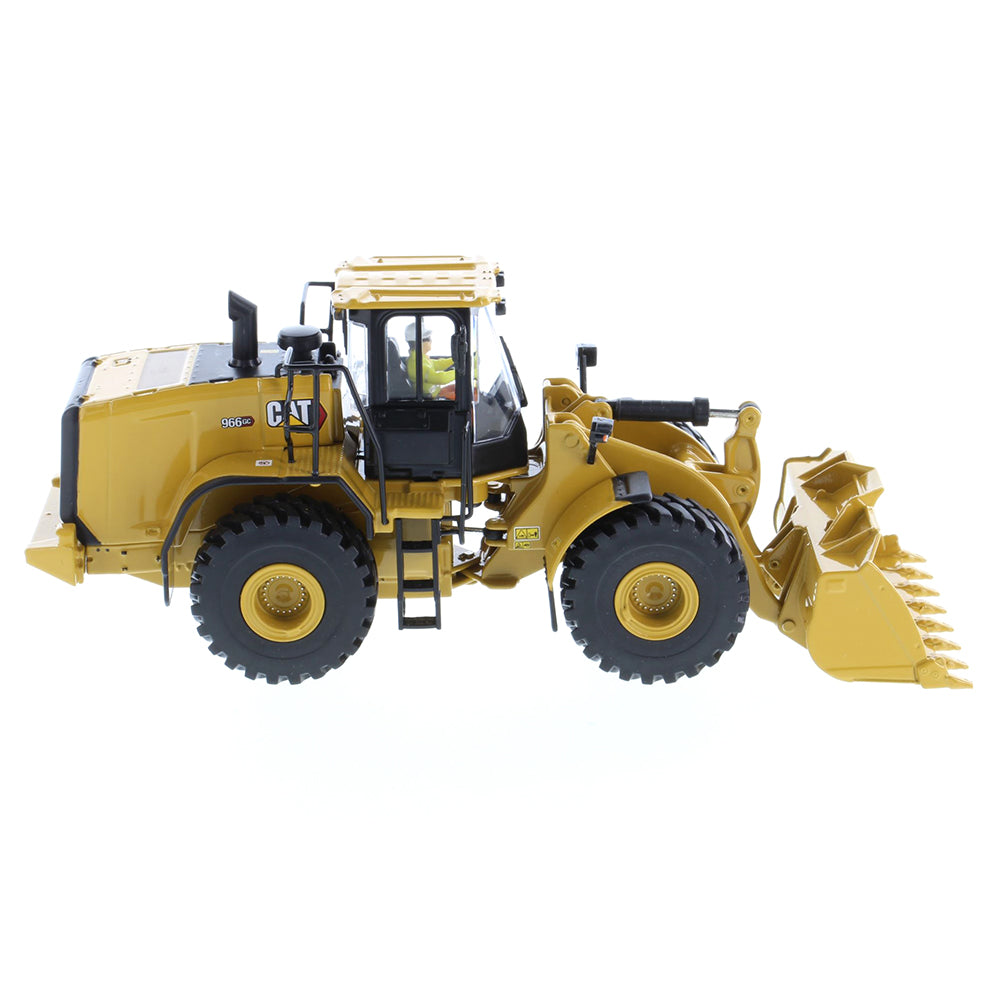 Diecast Masters 85682 Cat 966 GC Wheel Loader 1:50 – DieCastEurope