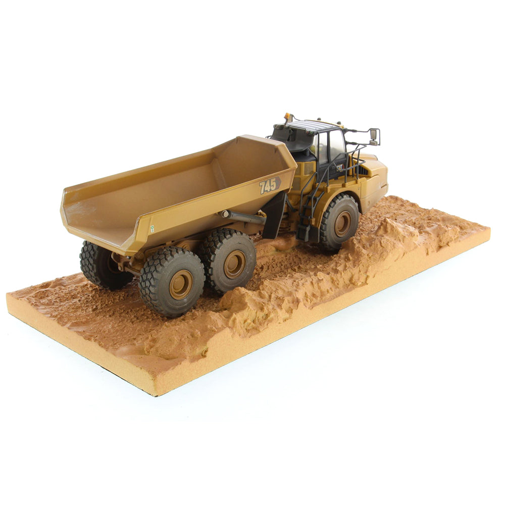 Diecast Masters 85704 cat 745 gelenk truck gealtert 1:50 2