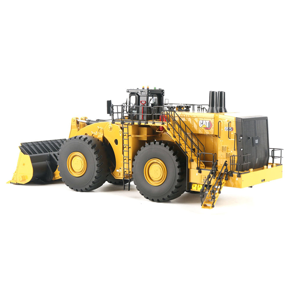 Diecast Masters 85716 Cat 995 Large Wheel Loader 1:50 – DieCastEurope
