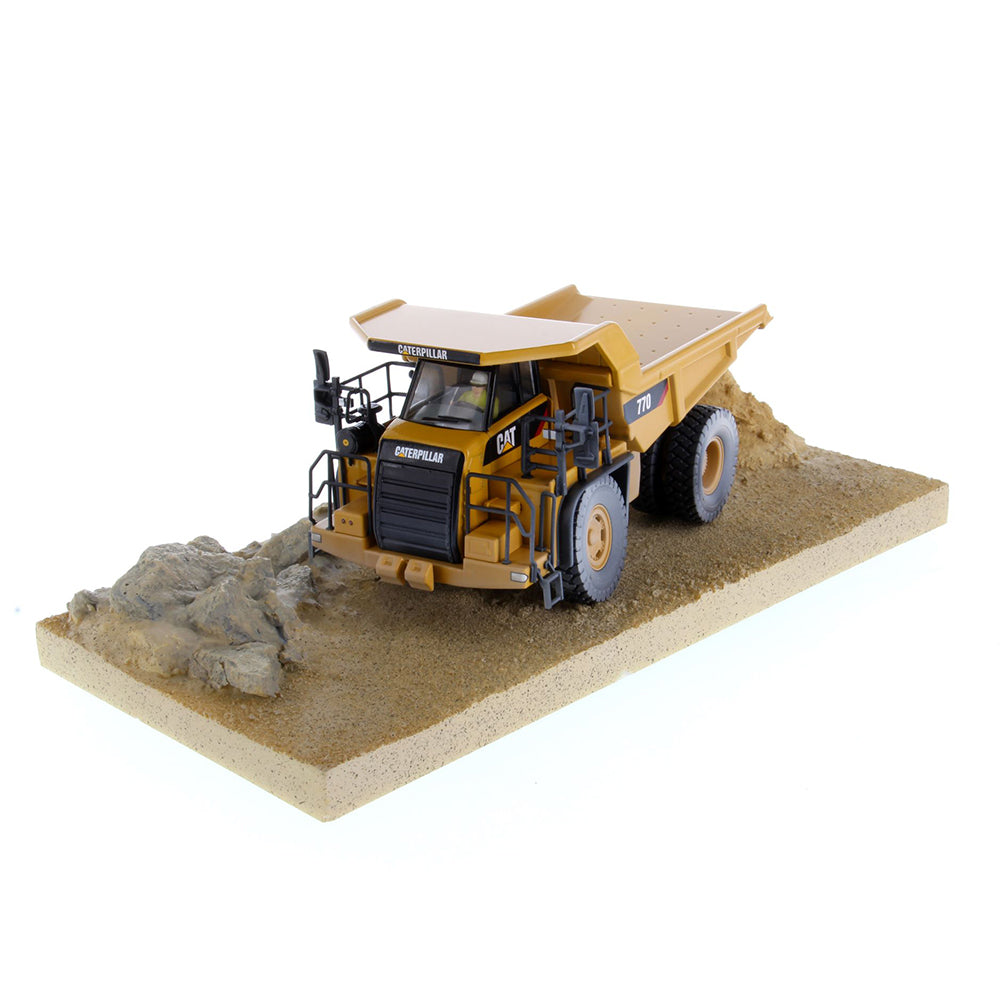 
                  
                    Diecast Masters 85756 cat 770 muldenkipper gealtert 1:50 3
                  
                