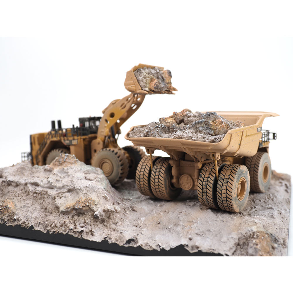Diecast Masters 85762 cat 994k radlader 797 bergbau kipplader gealtert 1:125 2