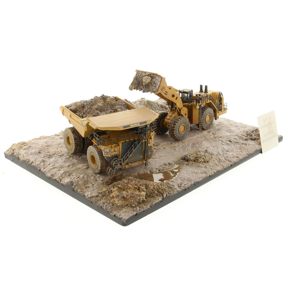 
                  
                    Diecast Masters 85762 cat 994k radlader 797 bergbau kipplader gealtert 1:125 3
                  
                