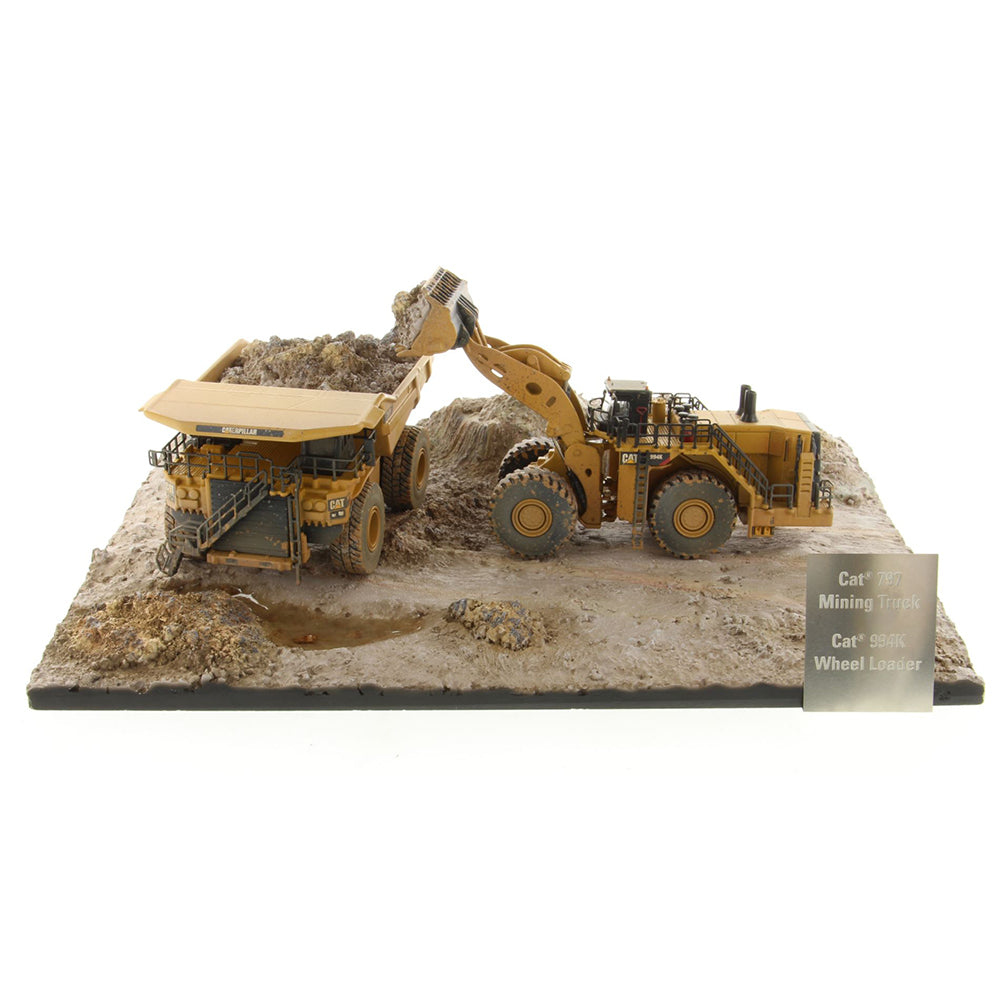 Diecast Masters 85762 cat 994k radlader 797 bergbau kipplader gealtert 1:125 1