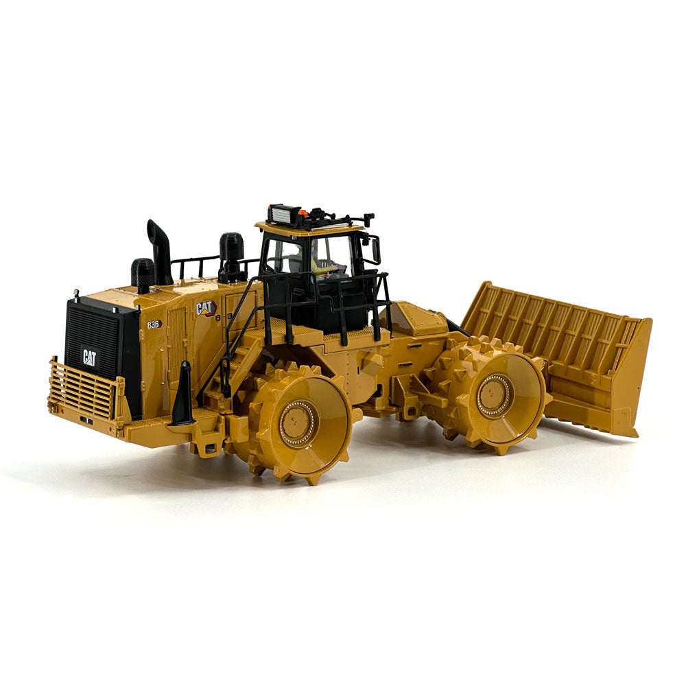 
                  
                    Diecast Masters 85763 cat 836 landfill compactor 1:50 3
                  
                