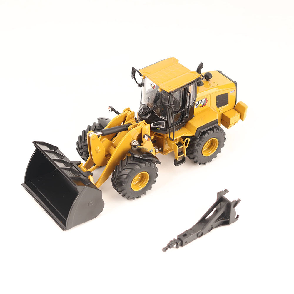 Diecast Masters 85782 Cat 938 Wheel Loader 1:50 – DieCastEurope