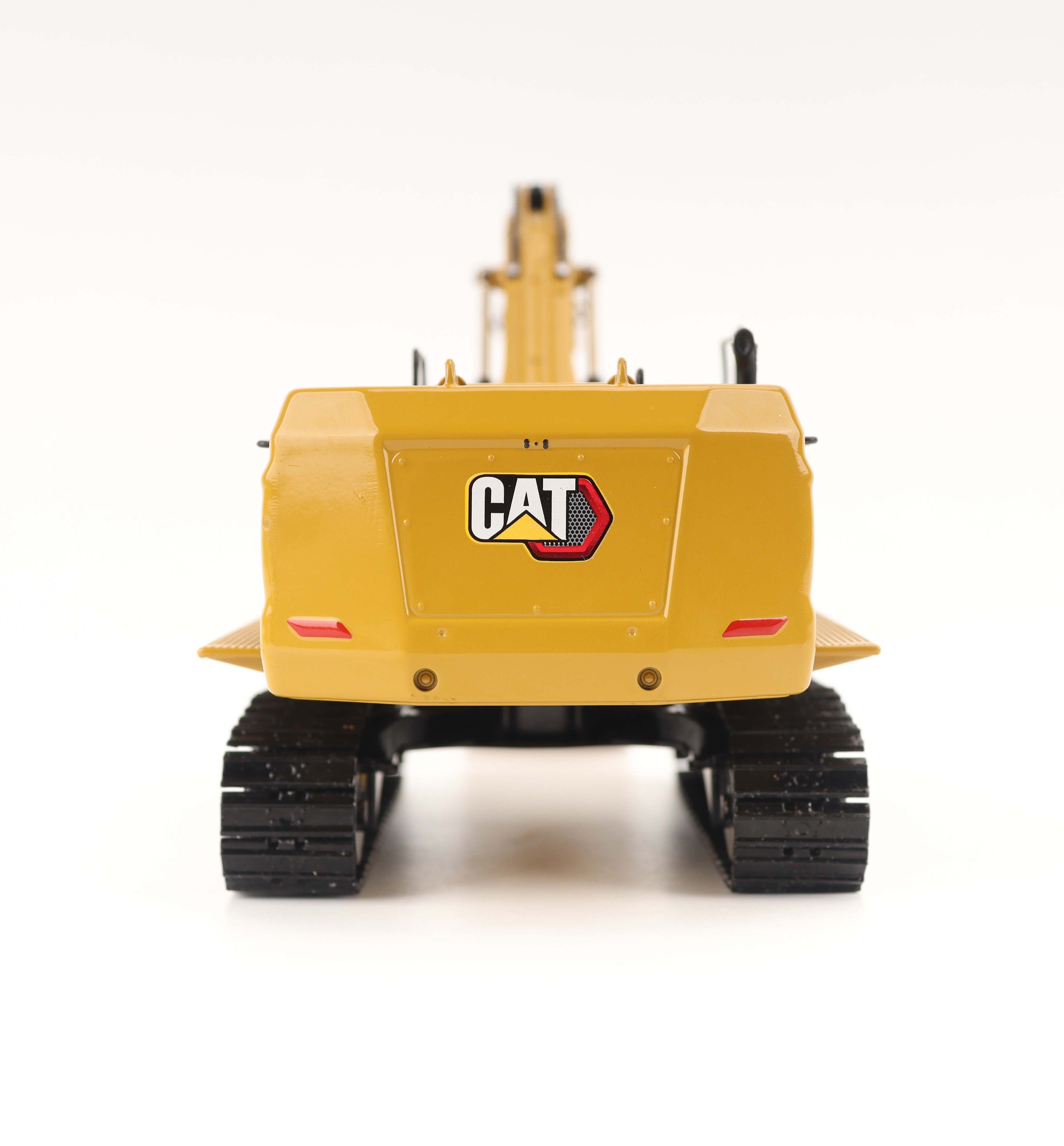 Cat 374 Excavator 1:50 – DieCastEurope