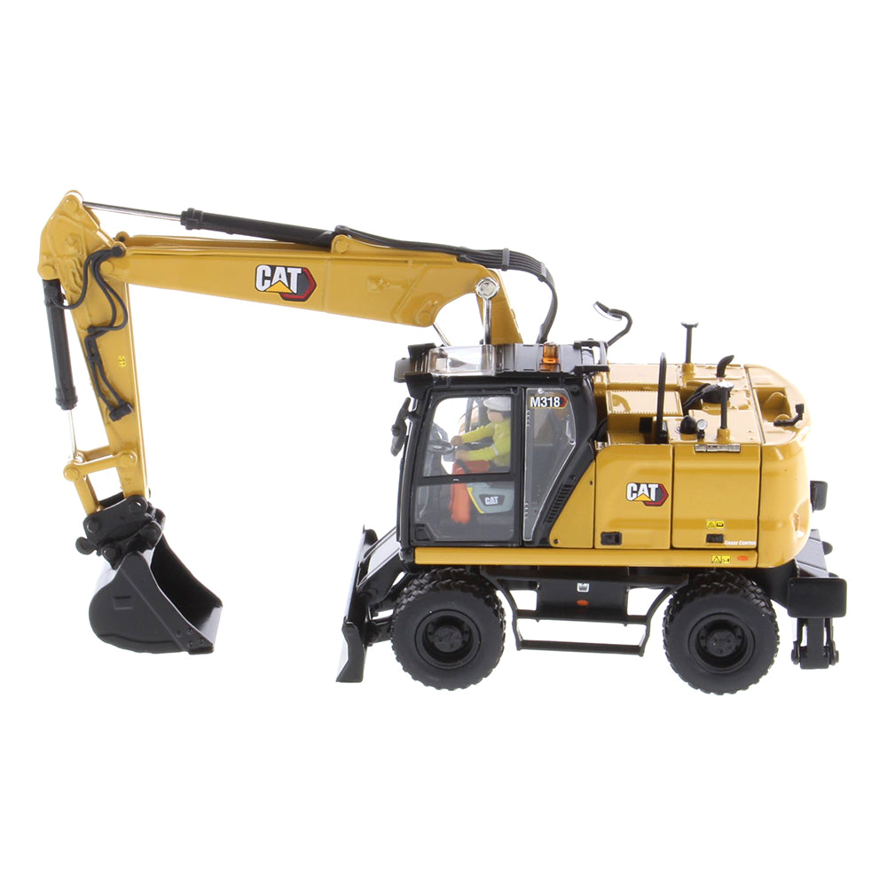 Diecast Masters 85956 Cat M318 Wheel Excavator with Tools 1:50