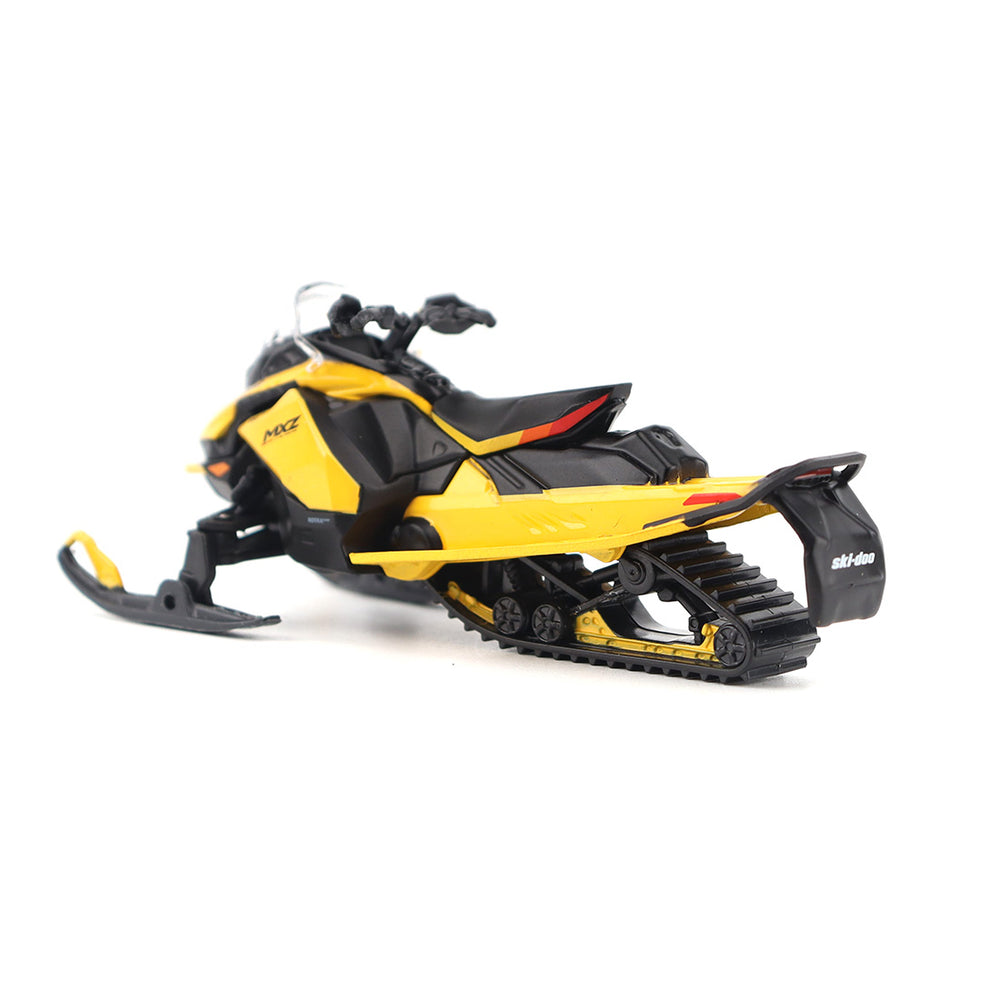 
                  
                    Diecast Masters Ski-Doo Set Schneemobil MXZ Blizzard & MXZ 120cc 1:32  3
                  
                