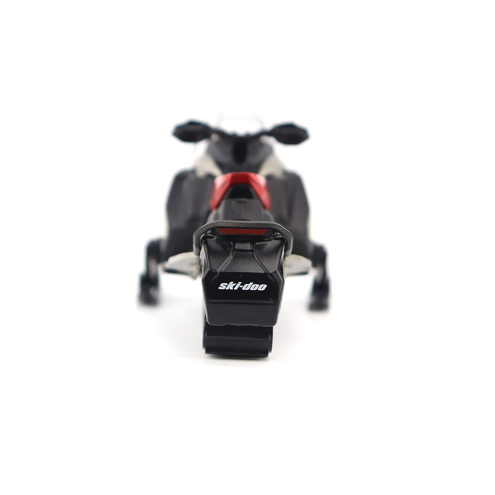 
                  
                    Diecast Masters Ski-Doo Schneemobil MXZ X-RS 1:32  5
                  
                