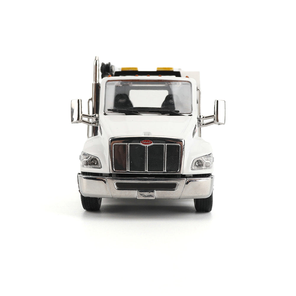 
                  
                    Diecast Masters 71214 LKW Peterbilt Model 536 Auto-Crane Titan85-Body HC14-Crane Work Truck mit Miller EnPak 1:50 18
                  
                