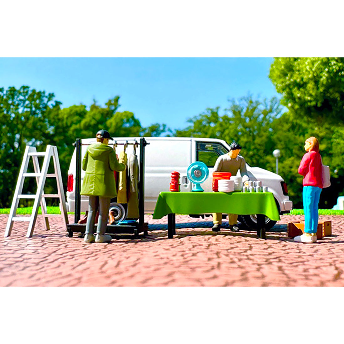 Tomica Diocolle64 #CarSnap 26a Diorama Flohmarkt & Chevrolet Astro Van 1:64