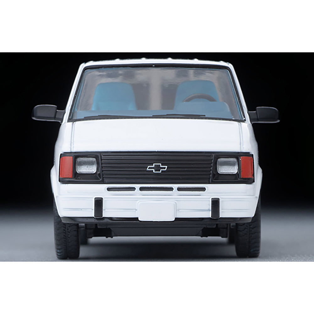 
                  
                    Tomica Diocolle64 #CarSnap 26a Diorama Flohmarkt & Chevrolet Astro Van 1:64
                  
                