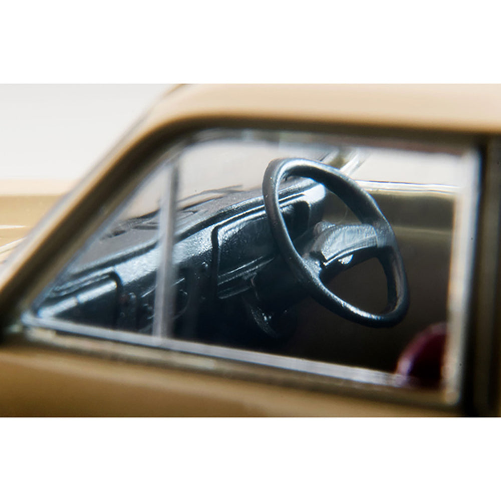 
                  
                    Tomica Limited Vintage LV-195d Datsun 1300 Truck 1:64
                  
                