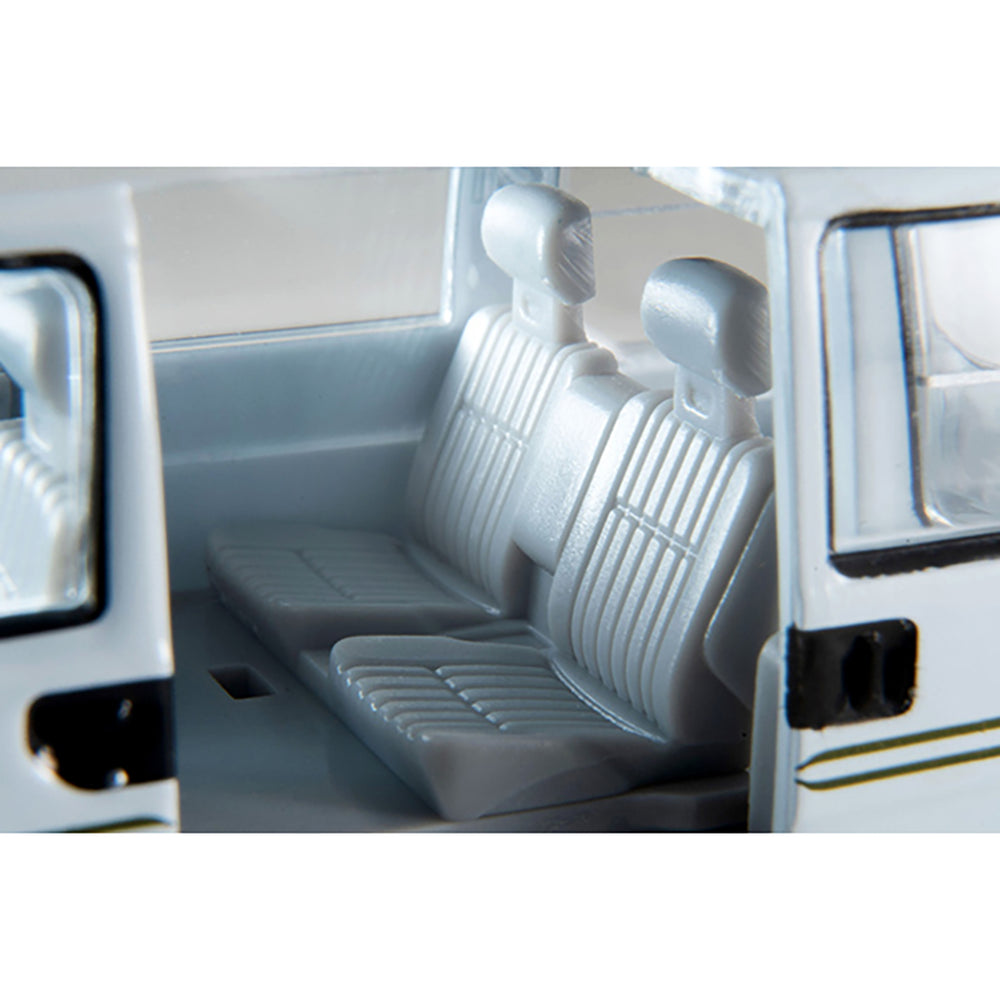 
                  
                    Tomica Limited Vintage Neo LV-N249f Subaru Sambar Dias Classic 40th Anniversary 1998 1:64
                  
                