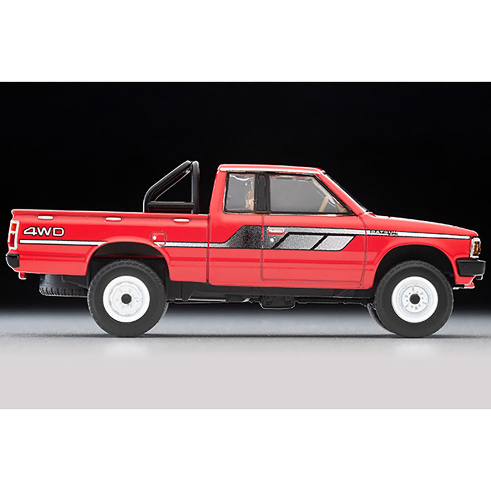 
                  
                    Tomica Limited Vintage Neo LV-N320b Datsun Truck 4WD King Cab AD 1:64
                  
                