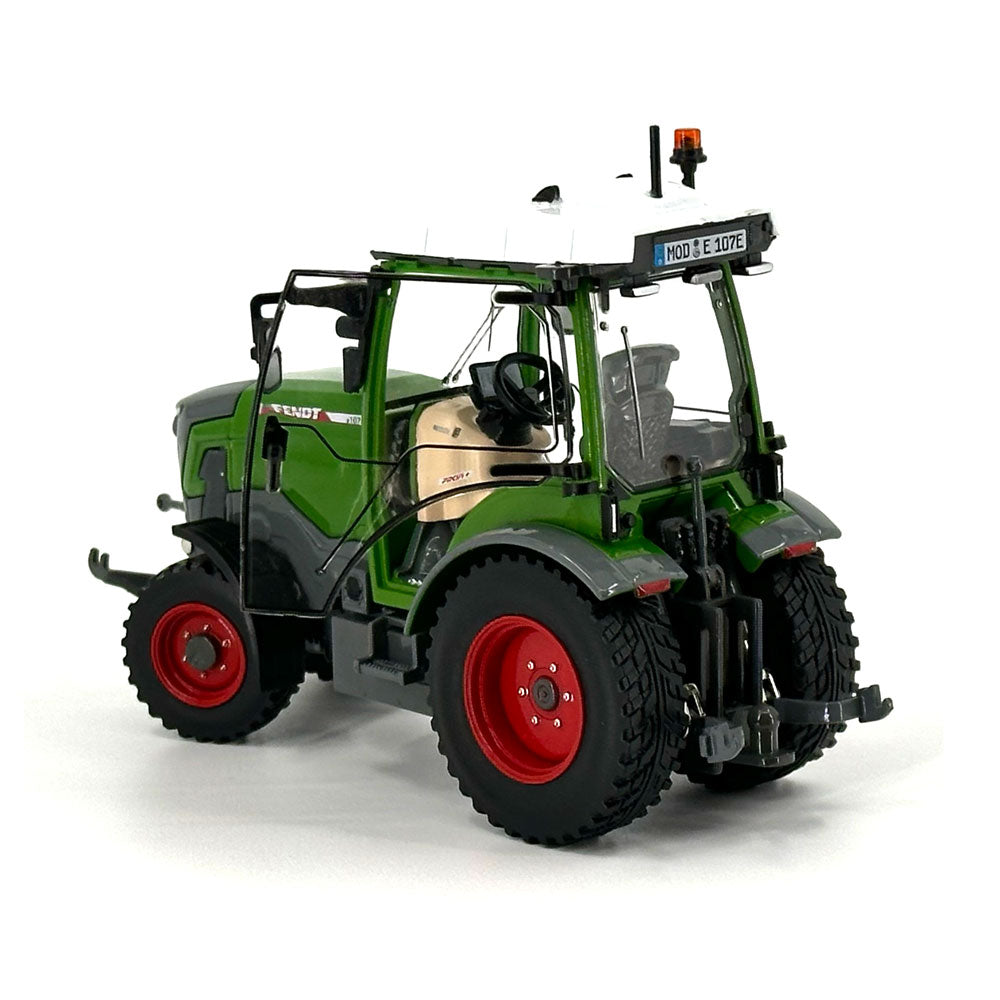 
                  
                    USK Scalemodels 10660 fendt e107 v vario traktor 1:32 4
                  
                